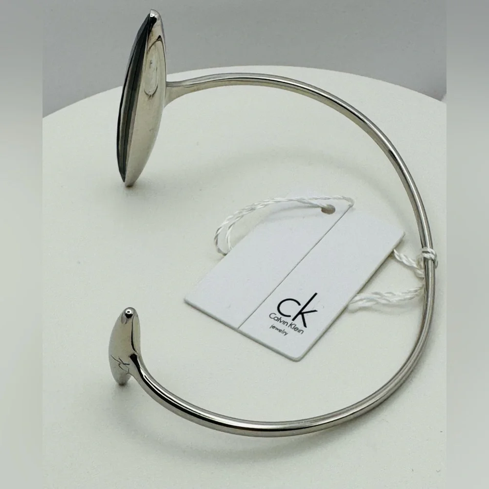 Calvin Klein sleek calvin